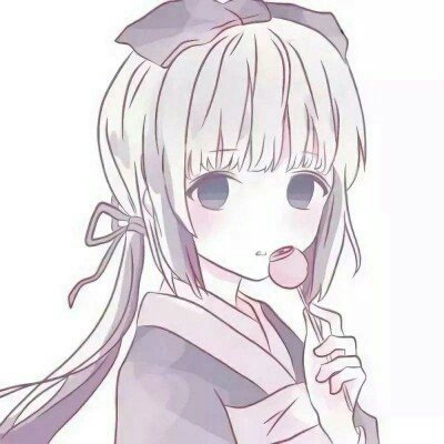 警方通报女摩托车主遭围攻摸手摸腰